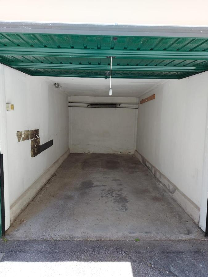 Milano City Apartments - Parking And Comfort - Spacious Apt Up To 8 Pax Luaran gambar